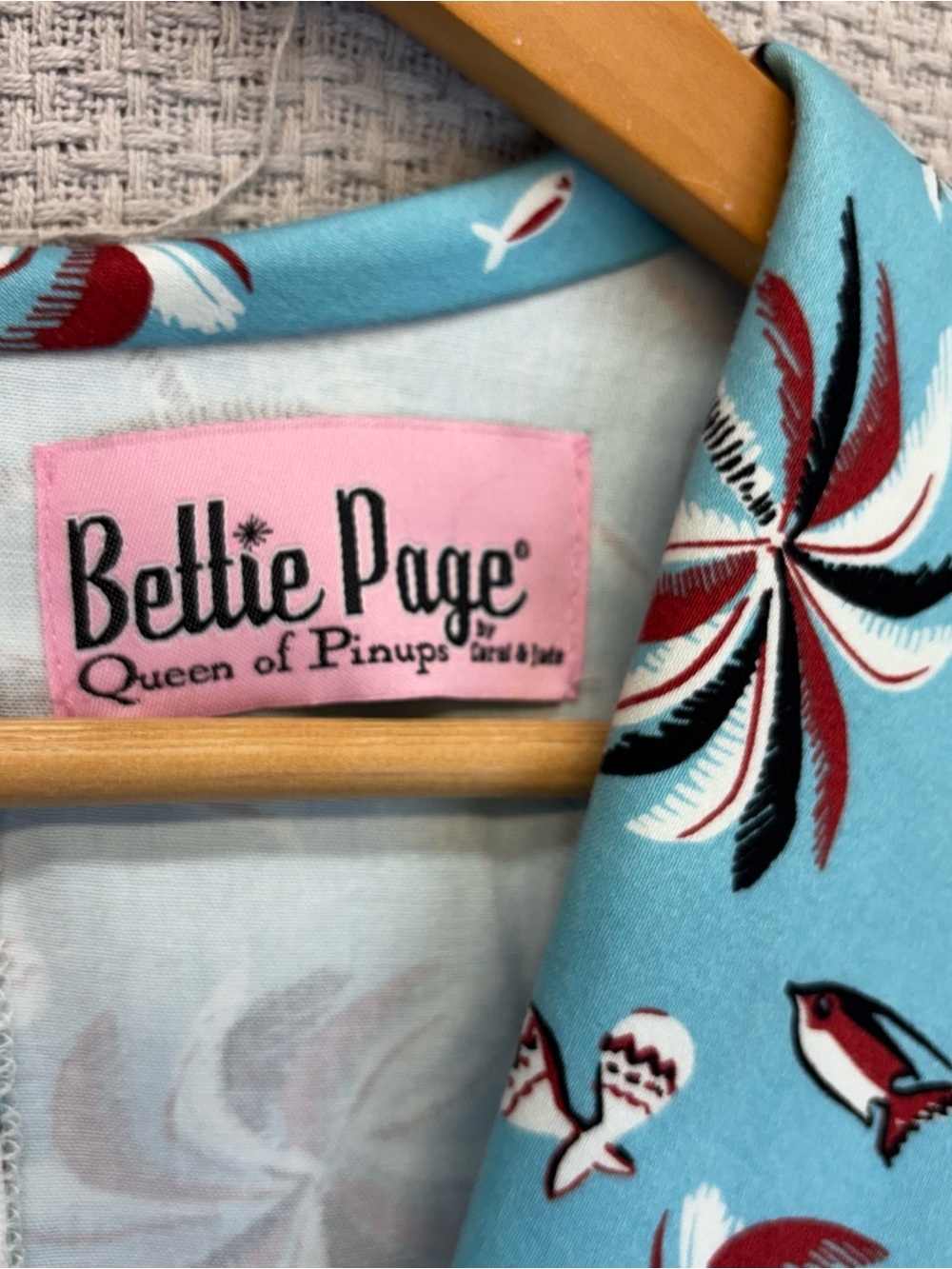 Vtg Bettie Page Hawaiian Fit & Flare Pin Up Blue Dress Sz 10 Retro Vacay Mini - Picture 8 of 13